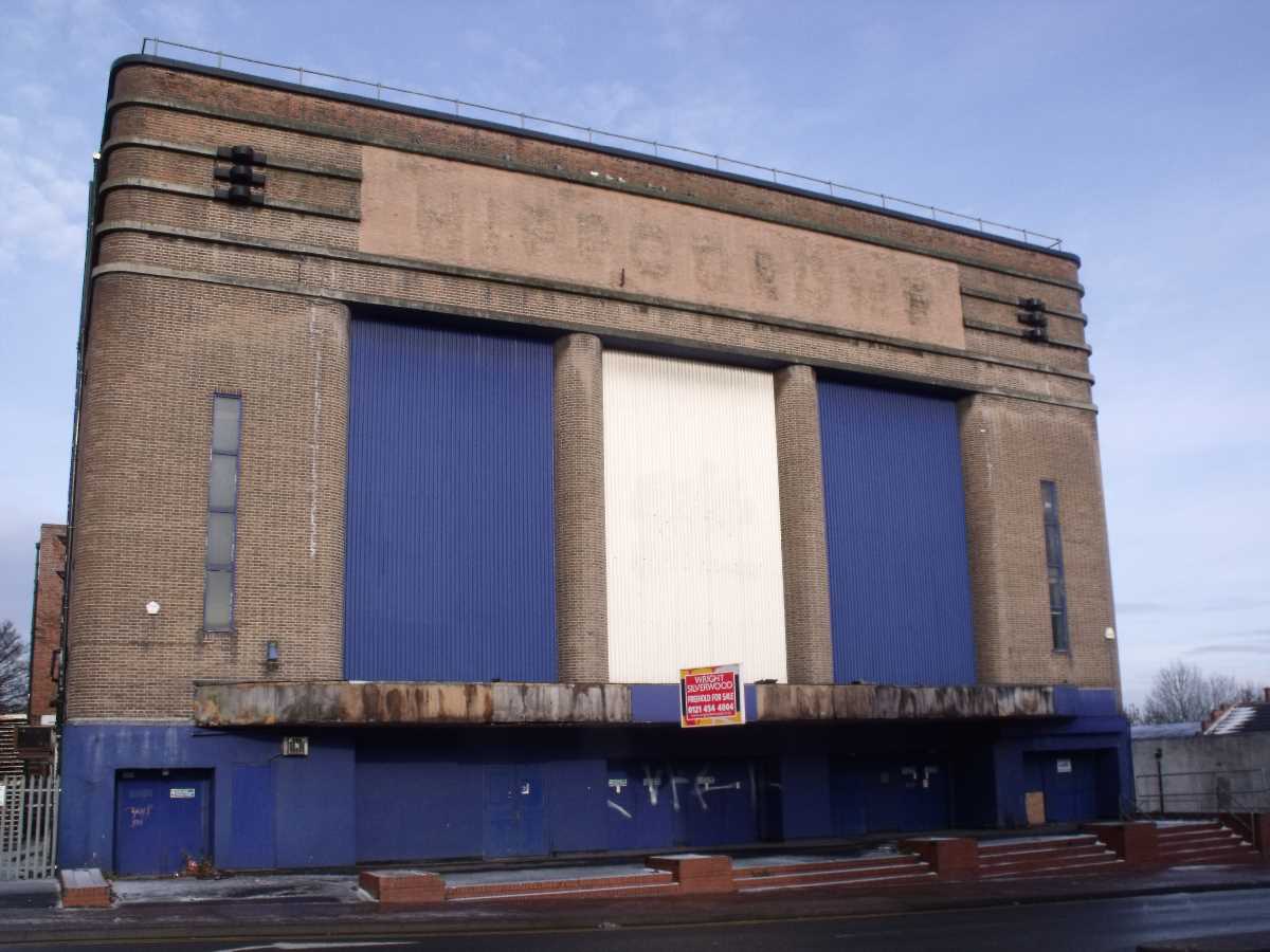 The former Dudley Hippodrome (1938 - 2023)